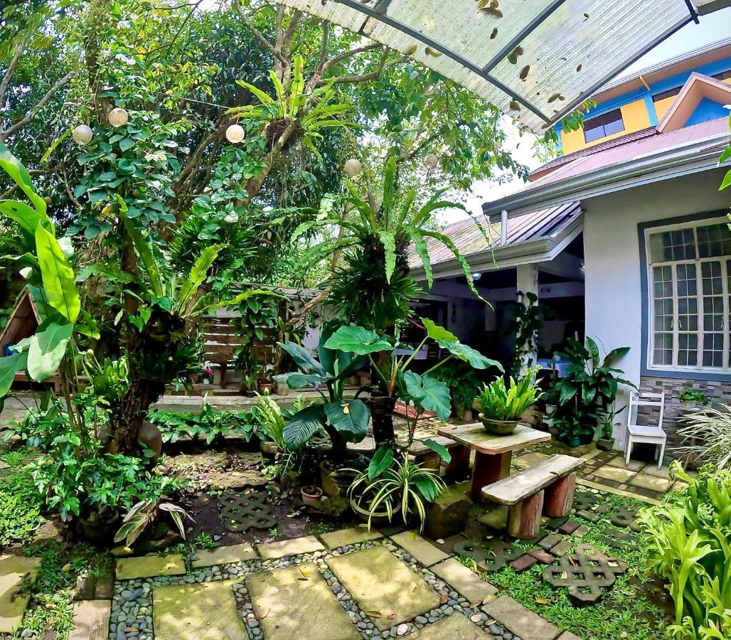 Auntie Gigi'S Place Tagaytay City Esterno foto