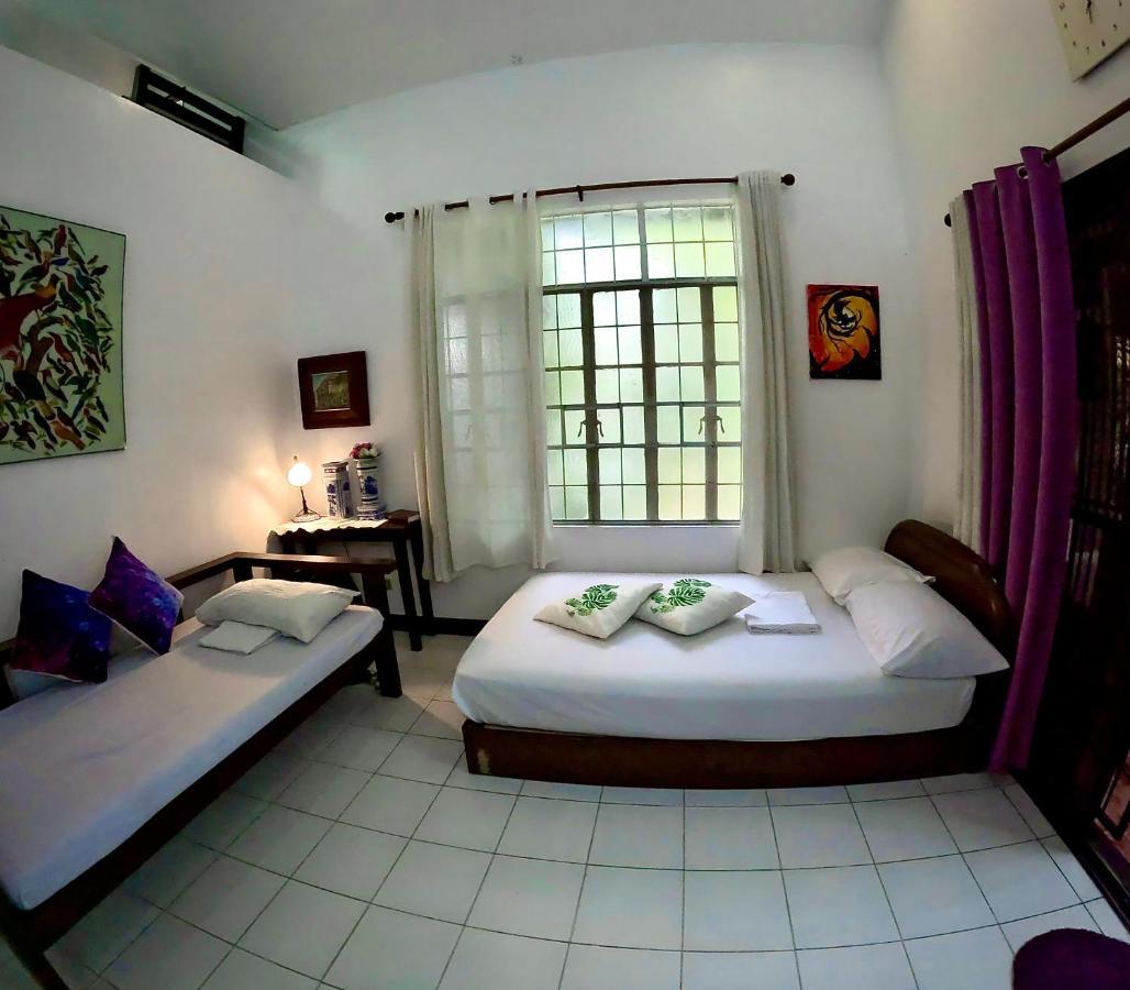 Auntie Gigi'S Place Tagaytay City Esterno foto