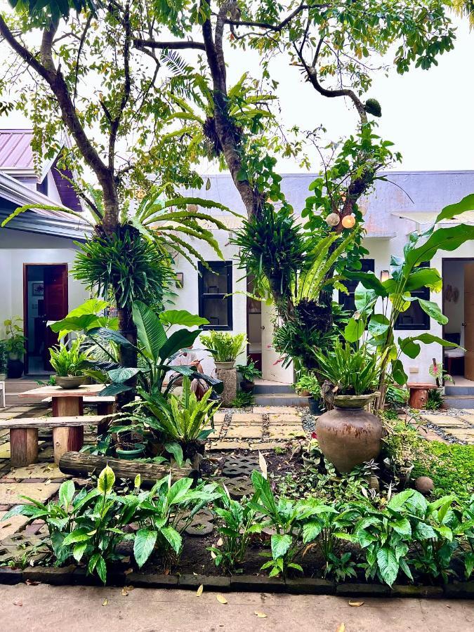 Auntie Gigi'S Place Tagaytay City Esterno foto