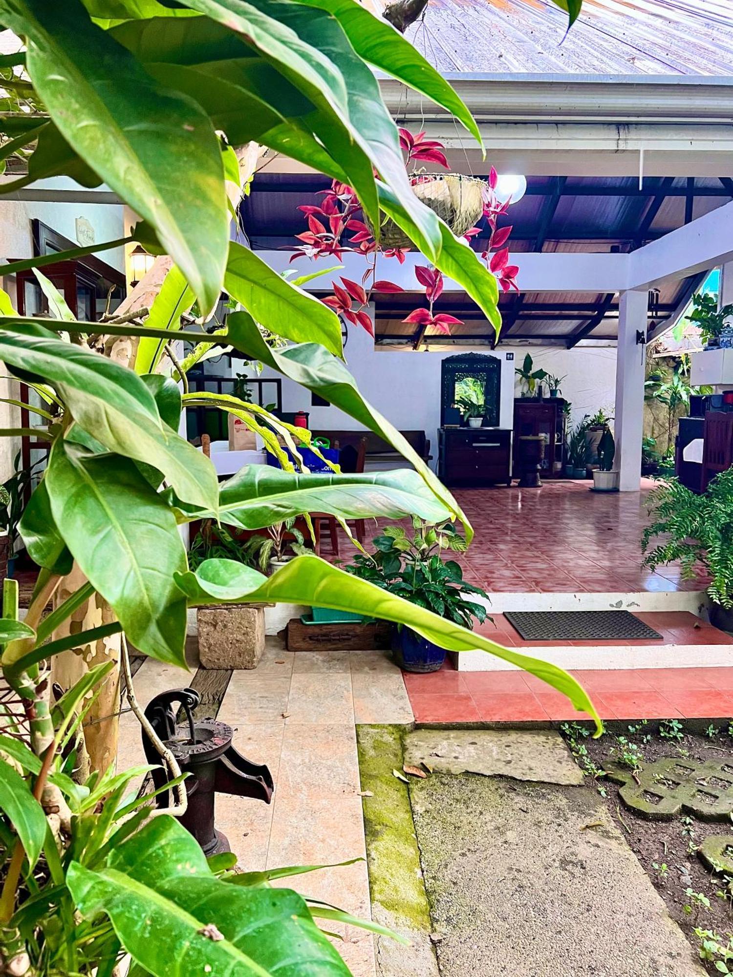 Auntie Gigi'S Place Tagaytay City Esterno foto